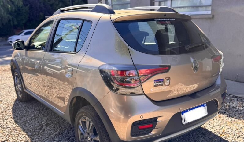RENAULT SANDERO STEPWAY INTENS 1.6 2024 full