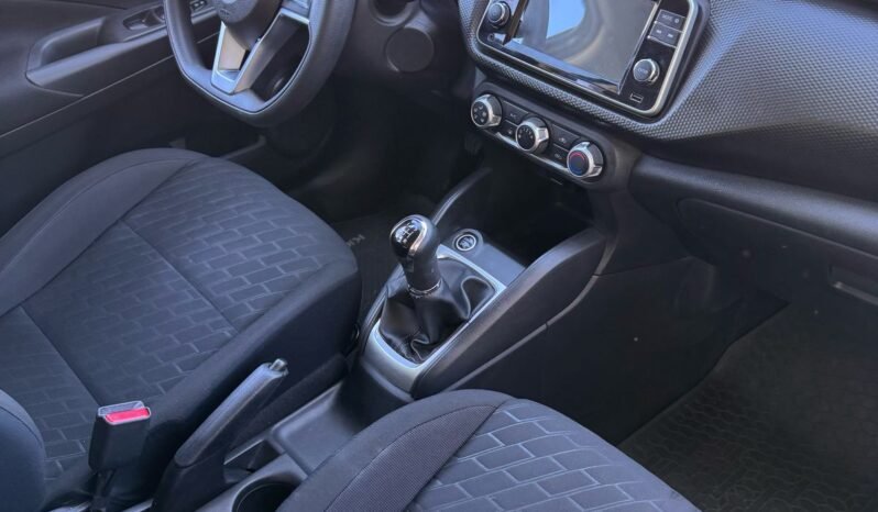 NISSAN KICKS SENSE 1.6 MT AÑO 2022 full