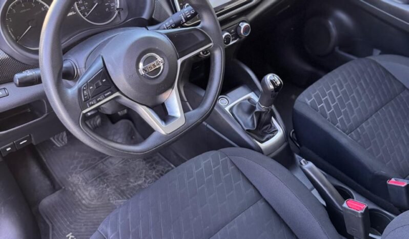 NISSAN KICKS SENSE 1.6 MT 2022 full