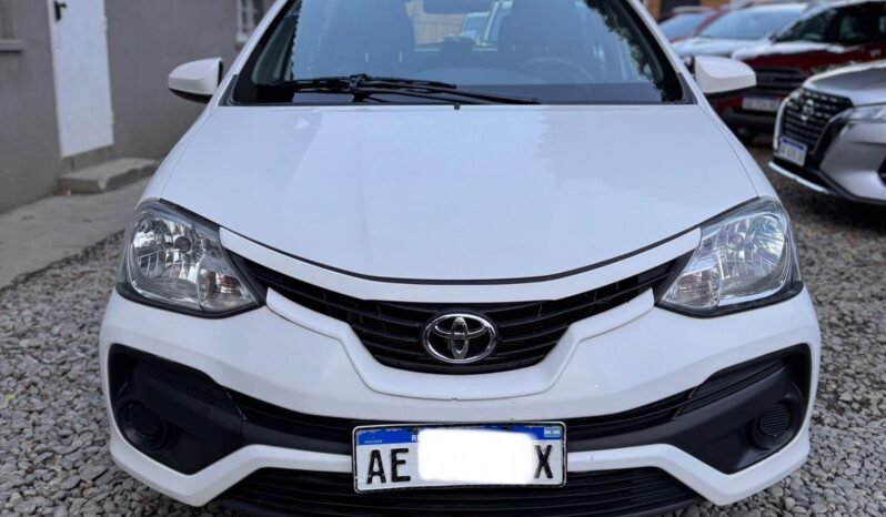 TOYOTA ETIOS X 1.5 6M/T 2020 full
