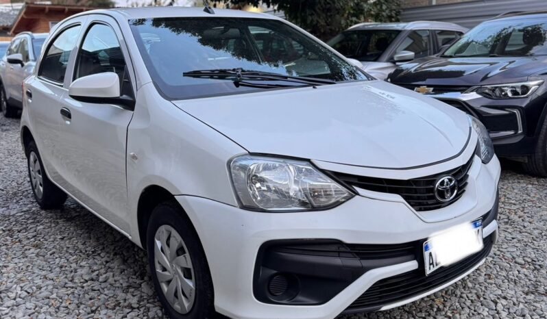 TOYOTA ETIOS X 1.5 6M/T 2020 full