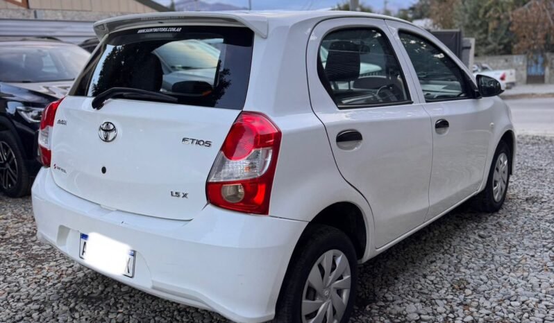 TOYOTA ETIOS X 1.5 6M/T 2020 full