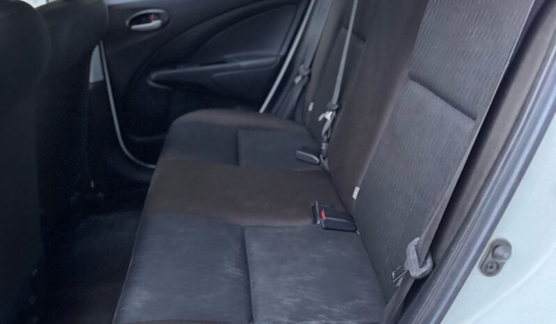 TOYOTA ETIOS X 1.5 6M/T 2020 full