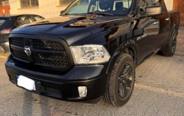 DODGE RAM LARAMIE 5.7 V8 AÑO 2017