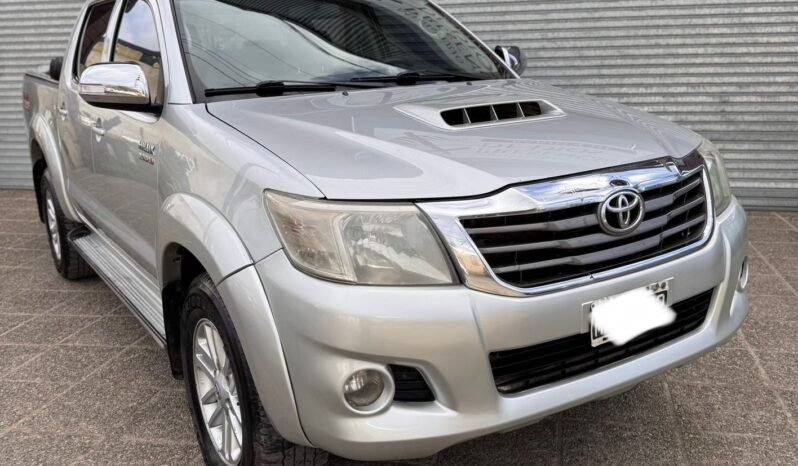 TOYOTA HILUX SRV 4X4 3.0 AT 2013 full