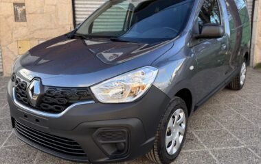 RENAULT KANGOO EXPRESS 1.6 2AS 2025 0KM