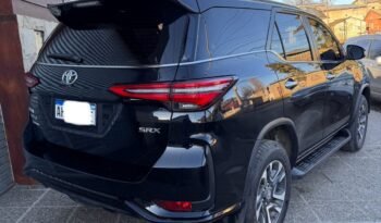 TOYOTA HILUX SW4 SRX AT 4X4 MY25 2025 full