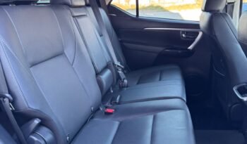 TOYOTA HILUX SW4 SRX AT 4X4 MY25 2025 full