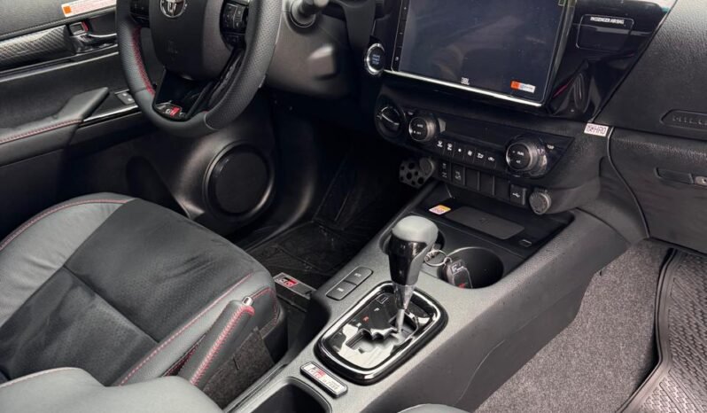 TOYOTA HILUX GR-SPORT IV 2.8 224HP 4X4 AT 2025 0KM full