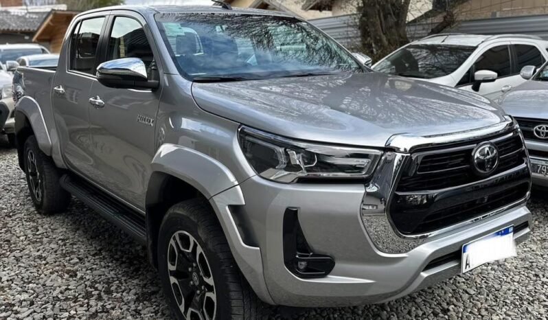TOYOTA HILUX SRX AT 4X4 MY25 0KM full
