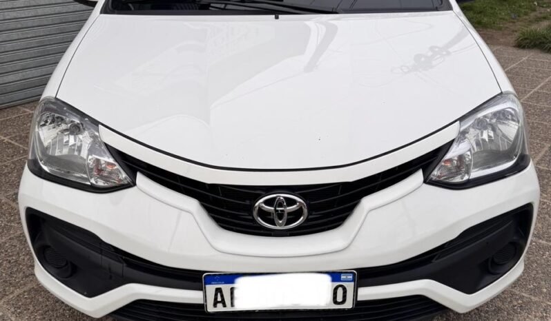 TOYOTA ETIOS X 1.5 6M/T 2022 full