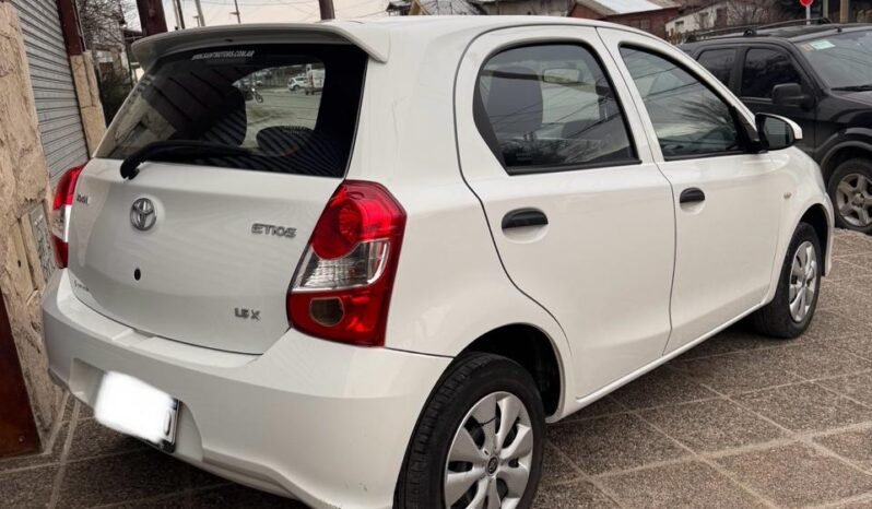 TOYOTA ETIOS X 1.5 6M/T 2022 full