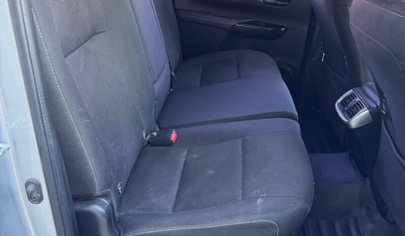 TOYOTA HILUX SRV 2.8 4X4 MT 2019 full