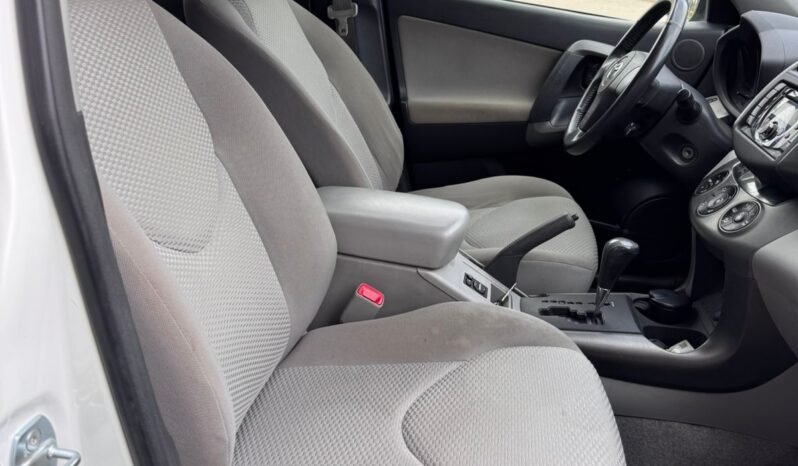 TOYOTA RAV4 LX 2.4 4X2 AT 2011 full