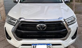 TOYOTA HILUX SRX AT 4X4 2.8 204HP L/21 AÑO 2021 full