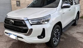 TOYOTA HILUX SRX AT 4X4 2.8 204HP L/21 AÑO 2021