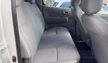 TOYOTA HILUX SR 3.0 4X4 MT 2007 full
