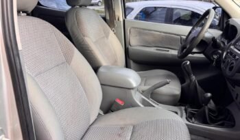 TOYOTA HILUX SR 3.0 4X4 MT 2007 full