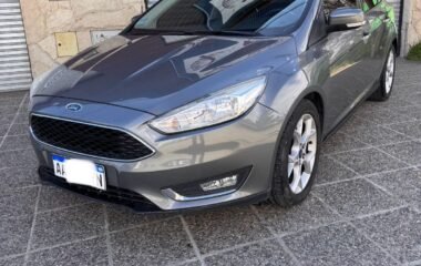 FORD FOCUS SE PLUS 2.0 AT 2016