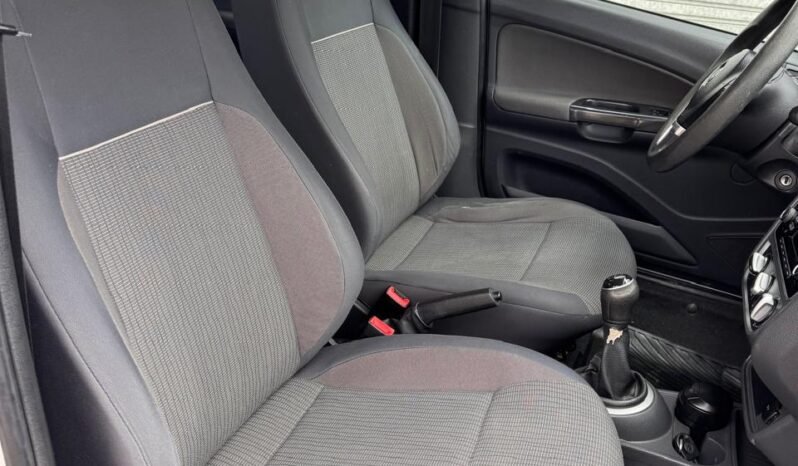VW GOL TREND HIGHLINE 1.6 5PTAS 2013 full