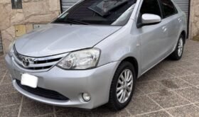 TOYOTA ETIOS XLS SEDAN 1.5 2013