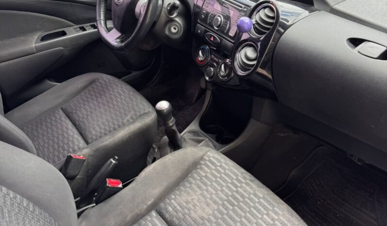TOYOTA ETIOS XLS SEDAN 1.5 2013 full