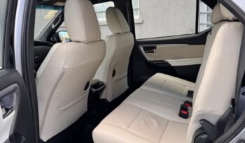 TOYOTA HILUX SW4 DIAMOND II 2.8 4X4 AT 2025 0KM full