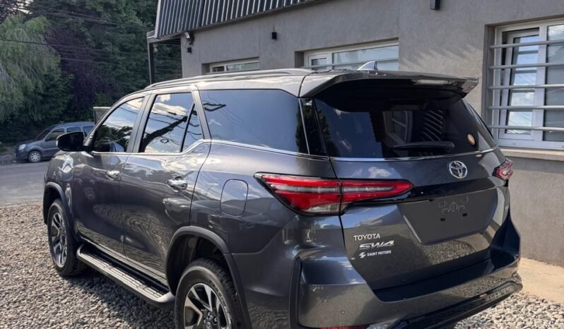 TOYOTA HILUX SW4 SRX AT 4X4 7AS MY26 0KM – LISTA PARA PATENTAR! full