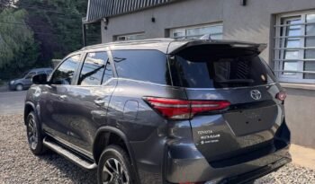 TOYOTA HILUX SW4 SRX AT 4X4 7AS MY26 0KM – LISTA PARA PATENTAR! full