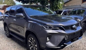 TOYOTA HILUX SW4 SRX AT 4X4 7AS MY26 0KM – LISTA PARA PATENTAR! full