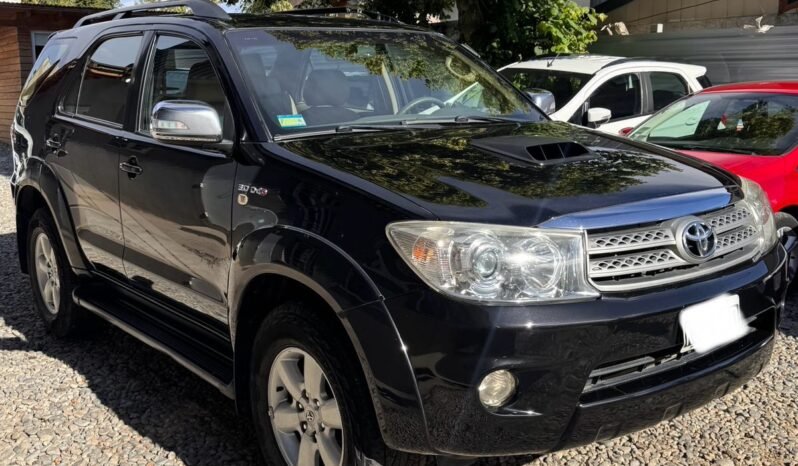 TOYOTA HILUX SW4 SRV 3.0 4X4 MT 2011 full