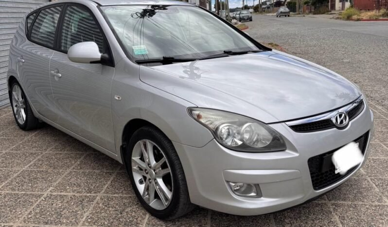 HYUNDAI i30 2.0 PREMIUM AT 2011 full
