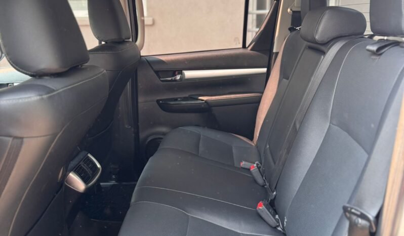 TOYOTA HILUX SRX 4X4 MT 2.8 204HP 2021 full