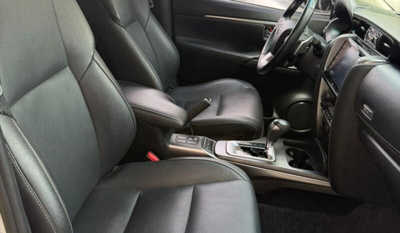 TOYOTA HILUX SW4 SRX AT 4X4 2021 full