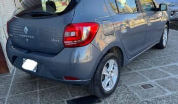 RENAULT SANDERO PRIVILEGE 1.6 2015 full