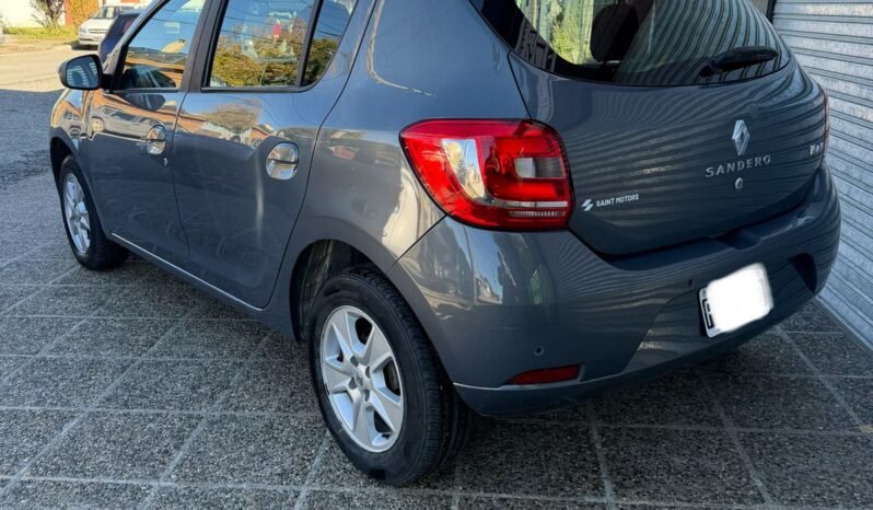 RENAULT SANDERO PRIVILEGE 1.6 2015 full