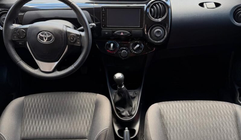 TOYOTA ETIOS XLS 1.5 MT 2022 full