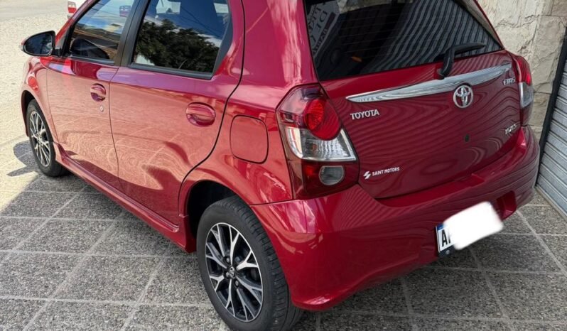 TOYOTA ETIOS XLS 1.5 MT 2022 full