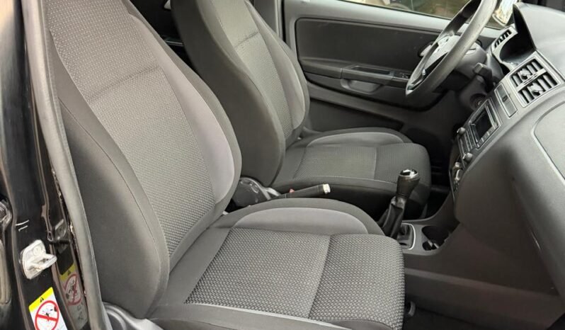 VW SURAN TRACK 1.6 MT 2019 full