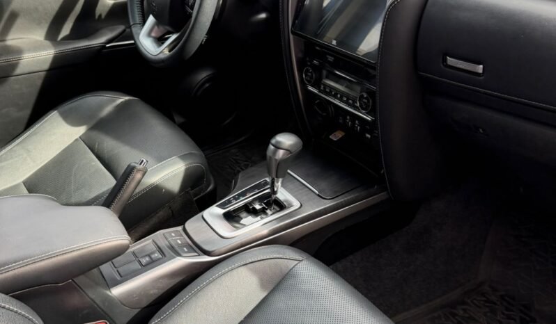 TOYOTA HILUX SW4 SRX AT 4X4 7AS 2023 full