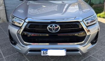TOYOTA HILUX SRV 2.8 204 HP 4X4 MT 2022 full
