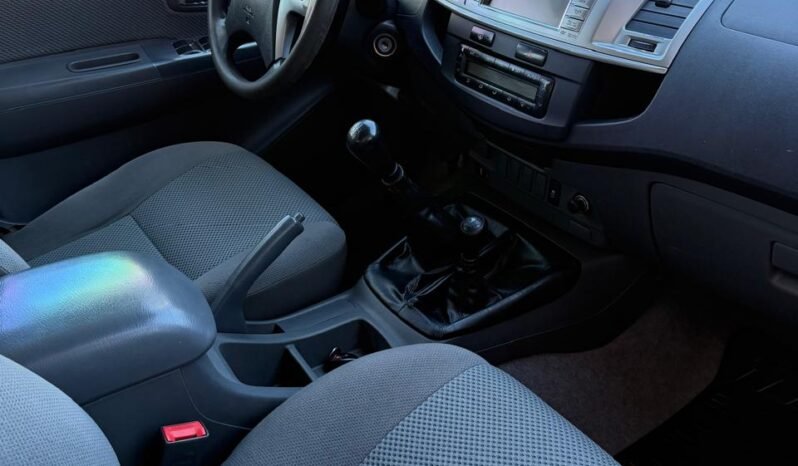 TOYOTA HILUX SRV 3.0 MT 4X4 2014 full