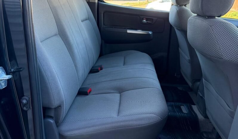 TOYOTA HILUX SRV 3.0 MT 4X4 2014 full