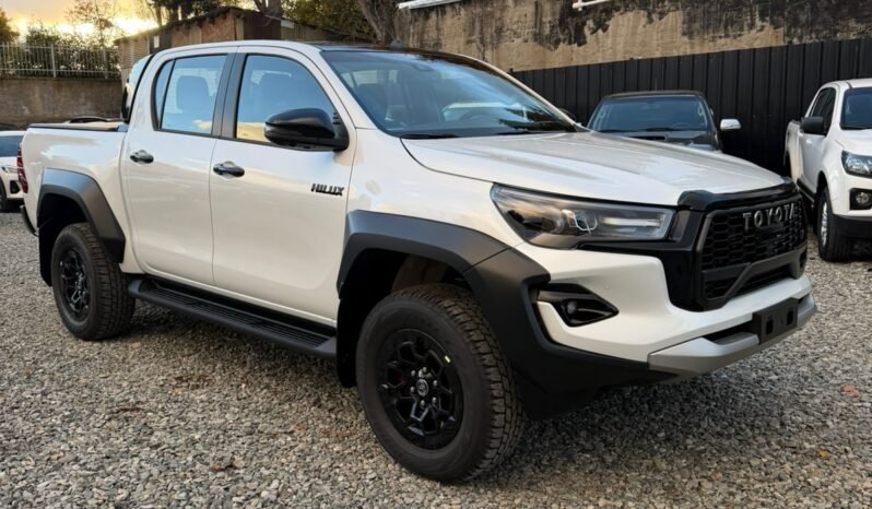 TOYOTA HILUX GR-SPORT IV 2.8 4X4 AT 2026 0KM full