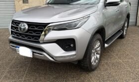 TOYOTA HILUX SW4 SRX AT 2.8 4X4 AT MT21 AÑO 2020