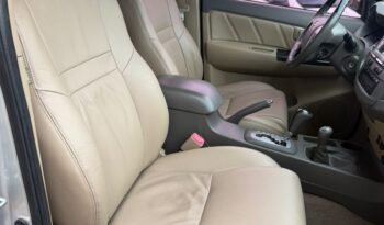 TOYOTA HILUX SW4 SRV 3.0 4X4 AT 7AS 2013 full