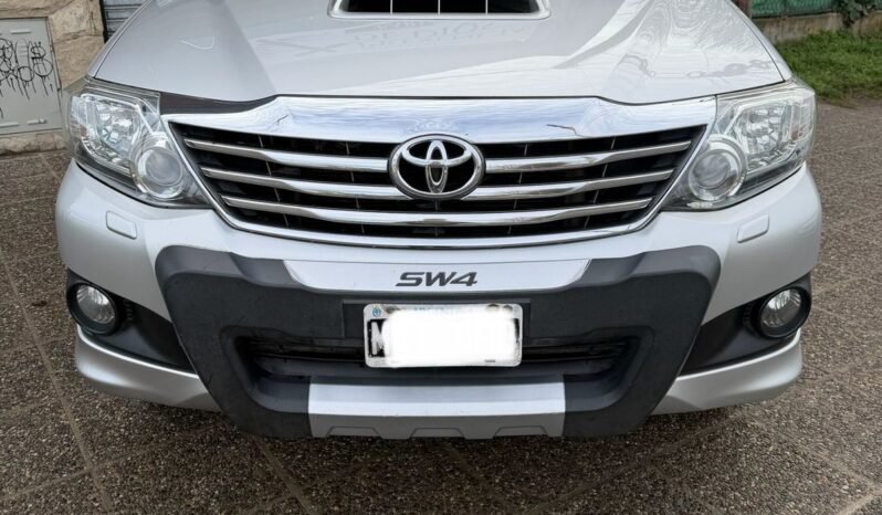 TOYOTA HILUX SW4 SRV 3.0 4X4 AT 7AS 2013 full