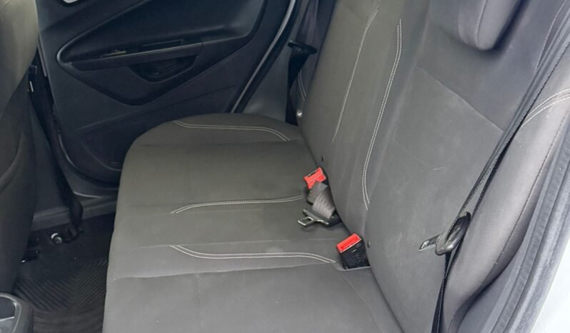 FORD FIESTA KD SE 1.6 MT 2024 full