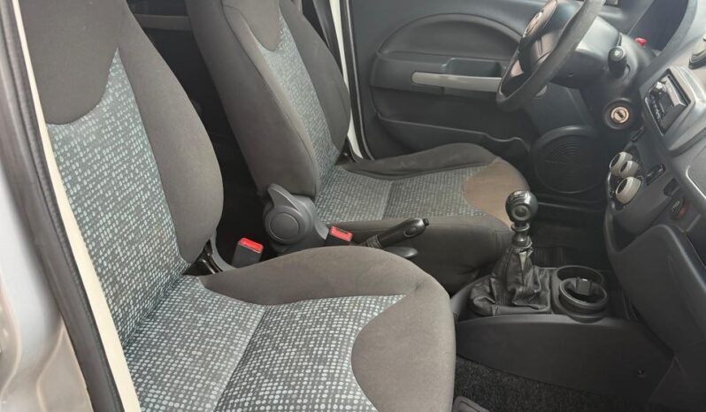 FIAT UNO ATRACTIVE 1.4 2011 full
