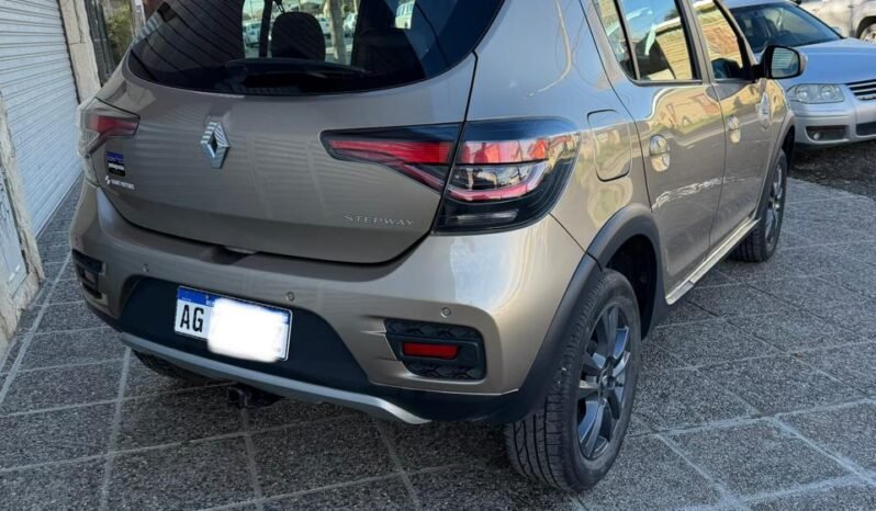 RENAULT SANDERO STEPWAY INTENS 1.6 MT 2024 full